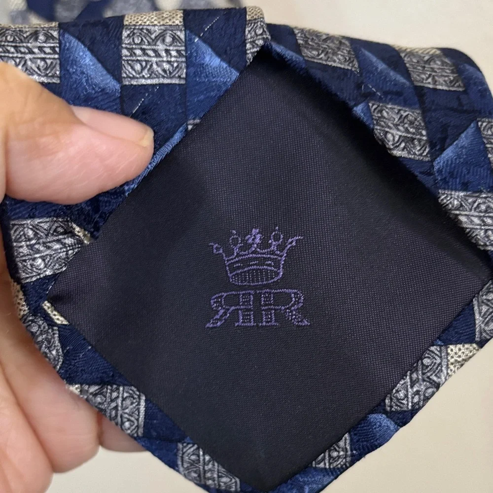 RICHEL ROYAL Stylish Blue and Gray Geometric Men's Tie